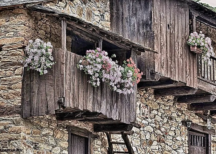 호텔 Rural El Lagar De Medulas *